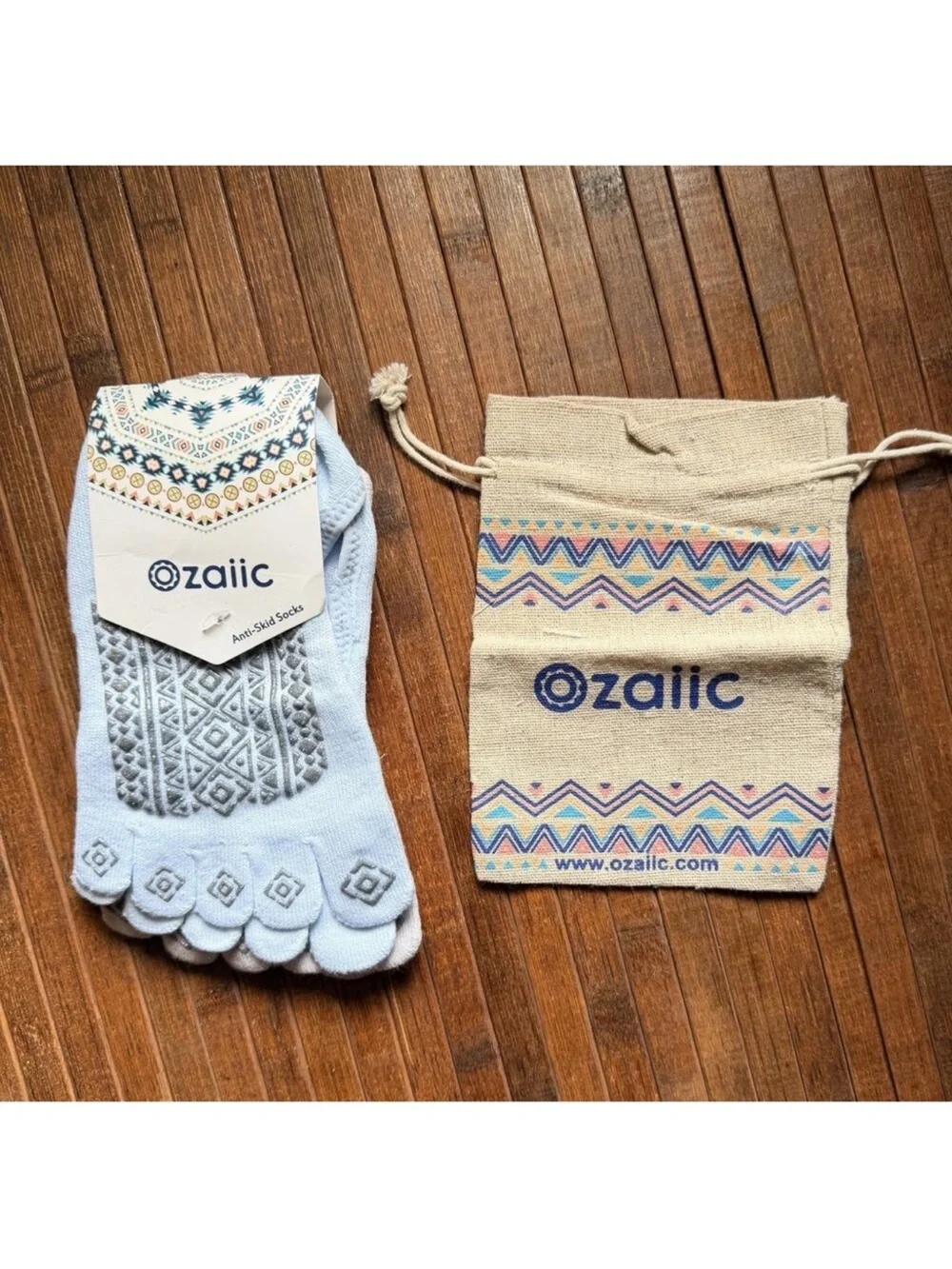 Ozaiic 2-Pack Blue & Purple Cotton Non-Slip Grip Yoga Socks One Size